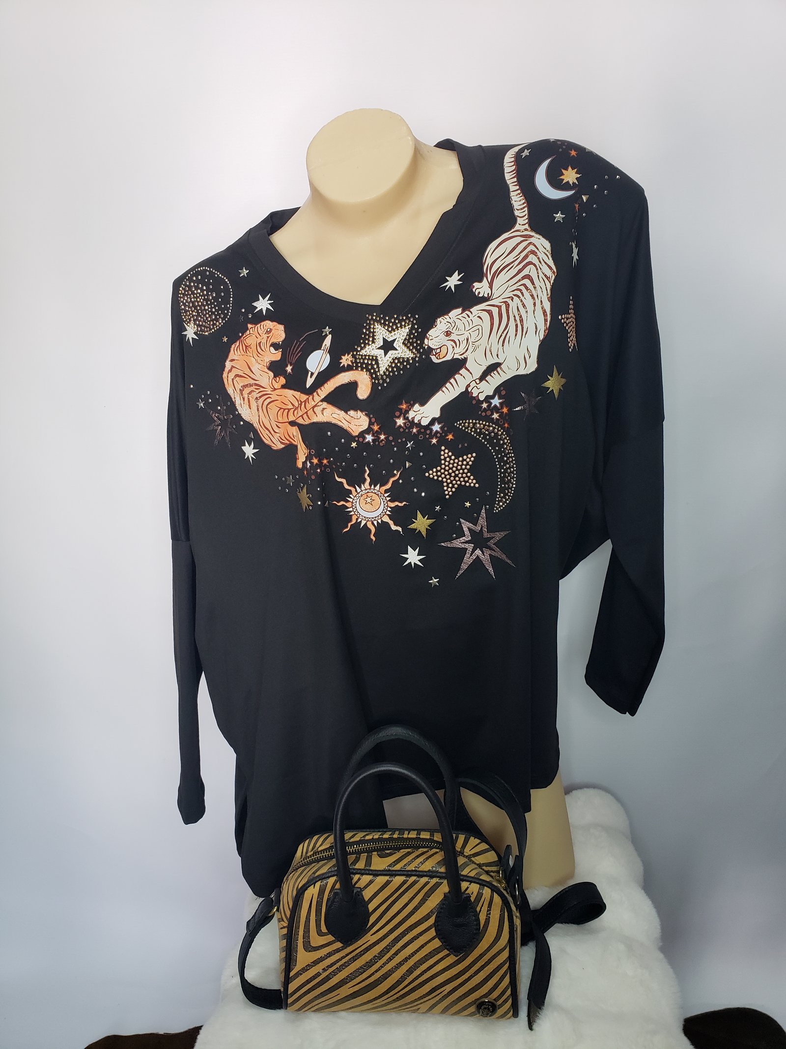 REMERÓN DE MODAL GAMUZADO DOBLE TIGRE Y SOLES